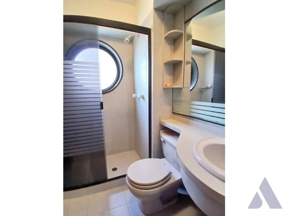 Alquilo apartamento 240m2 Los Dos Caminos 9856 - 23