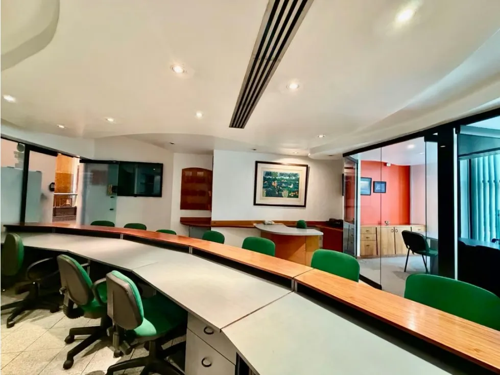 Se vende / alquila oficina 156m2 El Rosal - 9