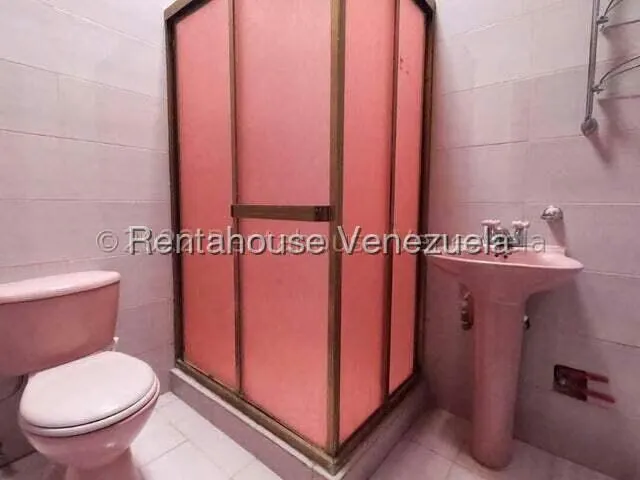 Casa (1 Nivel) en Alquiler en Club Hipico Las Trinitarias, Lara - 11