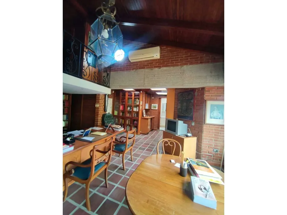 Se vende PH duplex 330m2 Los Palos Grandes 8382 - 16