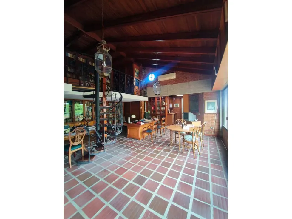 Se vende PH duplex 330m2 Los Palos Grandes 8382 - 17