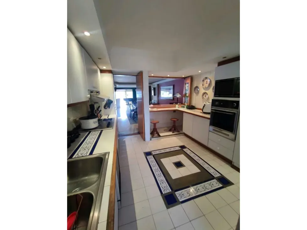 Se vende PH duplex 330m2 Los Palos Grandes 8382 - 25