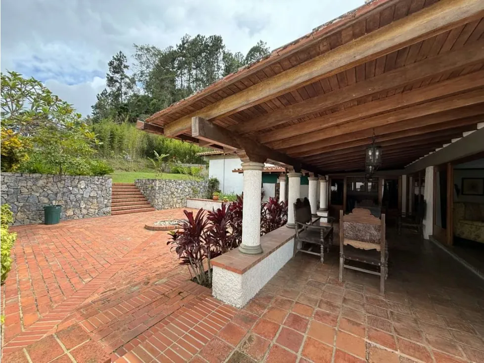Casa en venta 598m2 5H+2S/5.5B+S/10P La Lagunita - 3