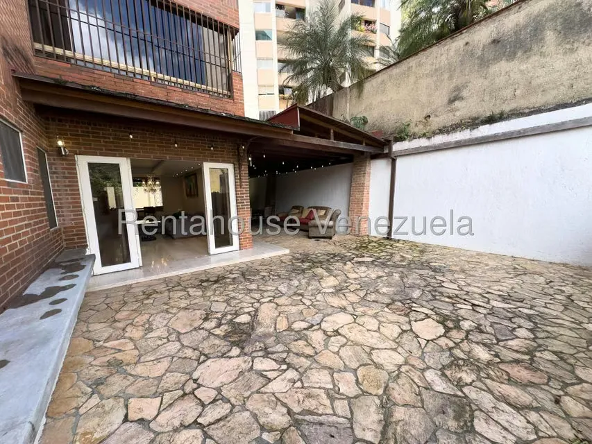 Apartamento (1 Nivel) en Venta en Los Naranjos del Cafetal, Distrito Metropolitano - 10