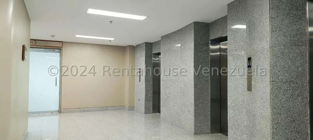 Oficina en Venta en Las Mercedes, Distrito Metropolitano - 82