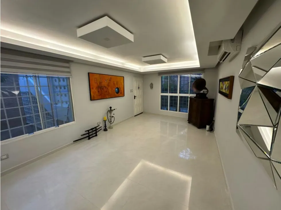 Se vende PB 110+170m2 2H+S/3B/4P La Castellana - 3