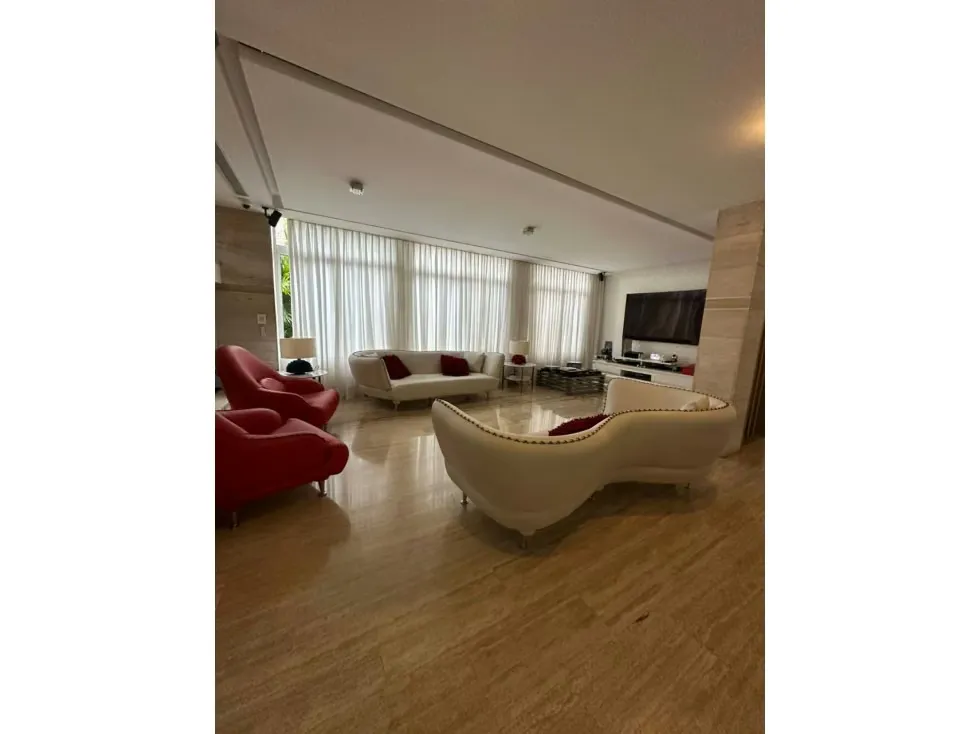 Casa en venta 1300m², Santa Paula