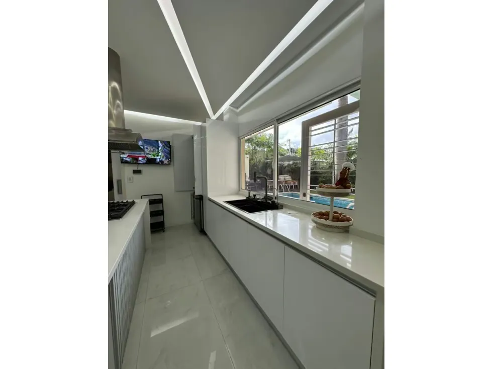 Casa en venta 1300m², Santa Paula - 2