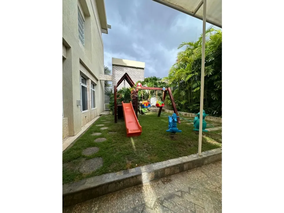 Casa en venta 1300m², Santa Paula - 15