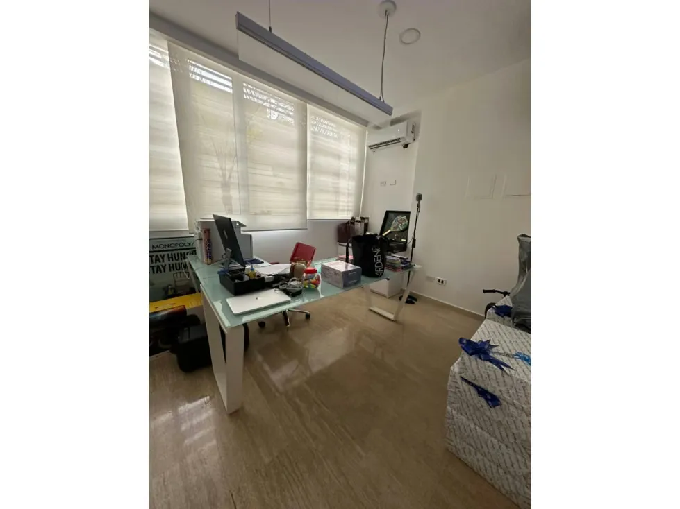 Casa en venta 1300m², Santa Paula - 10