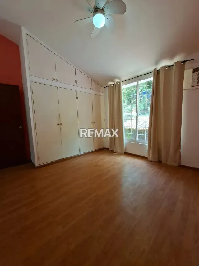 TOWNHOUSE EN VENTA EN LA ENTRADA NAGUANAGUA - 16