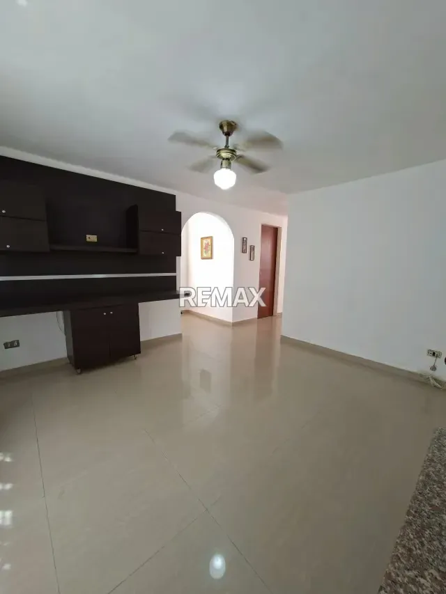 TOWNHOUSE EN VENTA EN LA ENTRADA NAGUANAGUA - 4