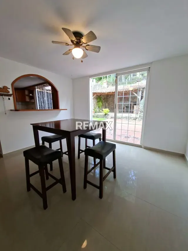 TOWNHOUSE EN VENTA EN LA ENTRADA NAGUANAGUA - 9