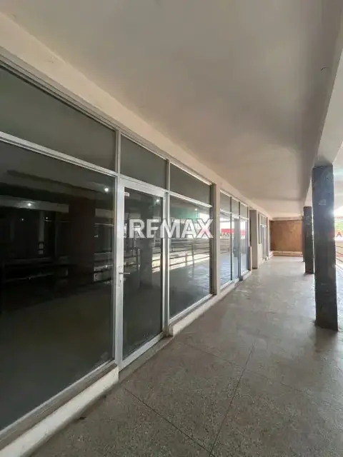 Local N⁰ 3 Centro comercial Las Palmas Planta Baja