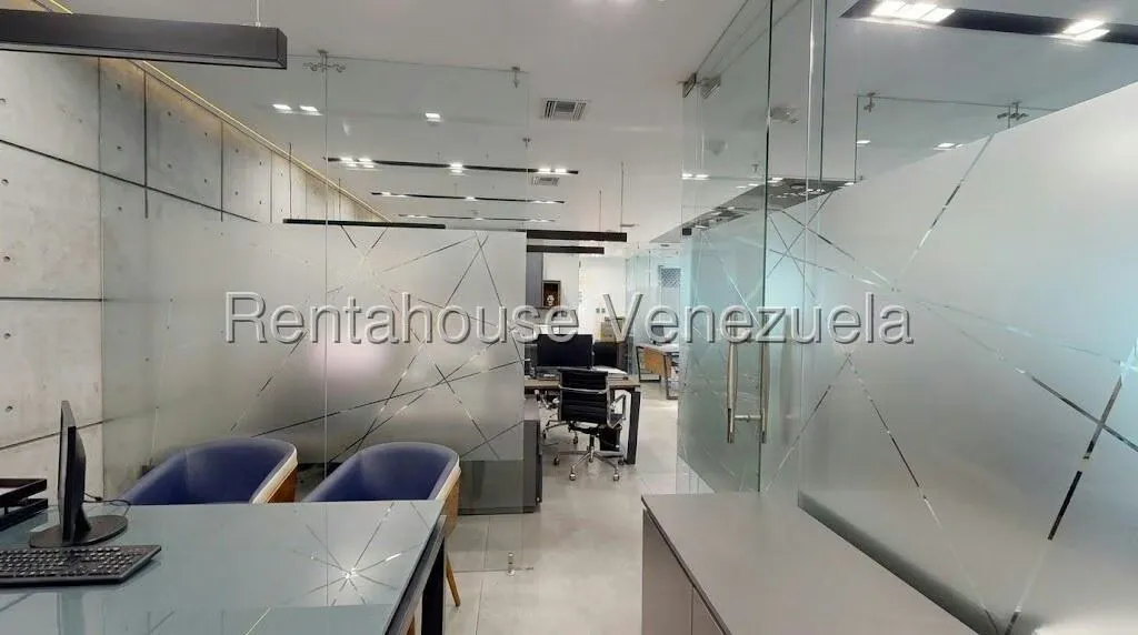 Oficina en Venta en Los Palos Grandes, Distrito Metropolitano - 10
