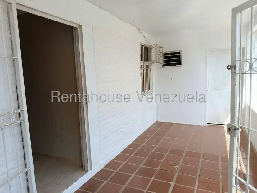 Casa (Multipes Niveles) en Venta en Las Eugenias, Falcon