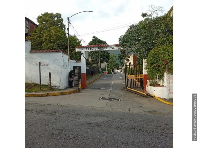 Conjunto Res La Laguna. La Rosa Guatire. Apartamento en Venta
