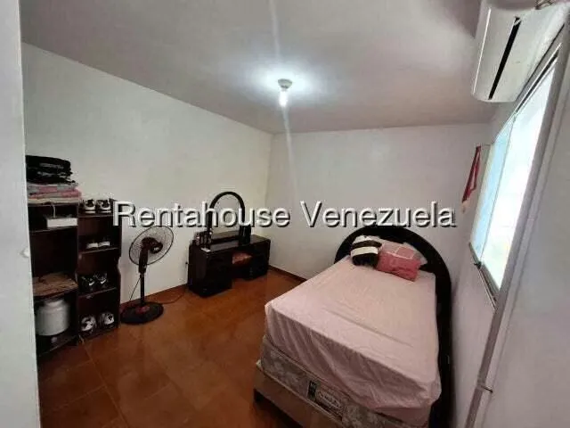 Casa (1 Nivel) en Alquiler en Hacienda Yucatan, Lara - 11