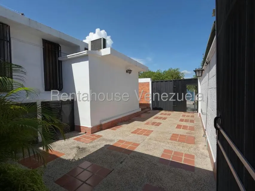 Casa (1 Nivel) en Venta en Santa Elena, Lara - 33