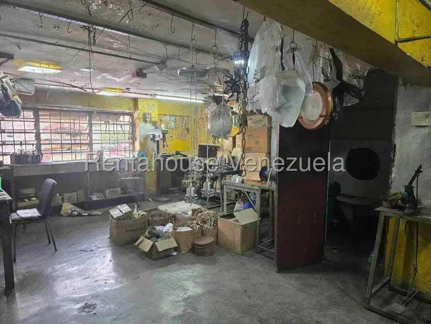 Edificio en Venta en Catia, Distrito Metropolitano - 14