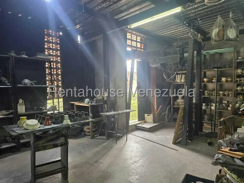 Edificio en Venta en Catia, Distrito Metropolitano - 25