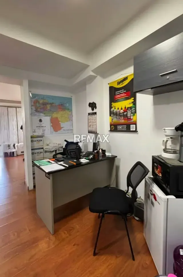 SE VENDE LOCAL COMERCIAL A PIE DE CALLE EN EL DISTRIBUIDOR SAN BLAS DE VALENCIA - 3