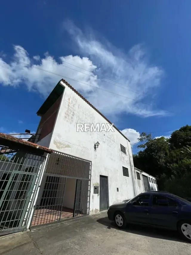 ALQUILER DE LOCAL COMERCIAL UBICADO EN FILAS DE DE MARICHE, SUCRE - 2