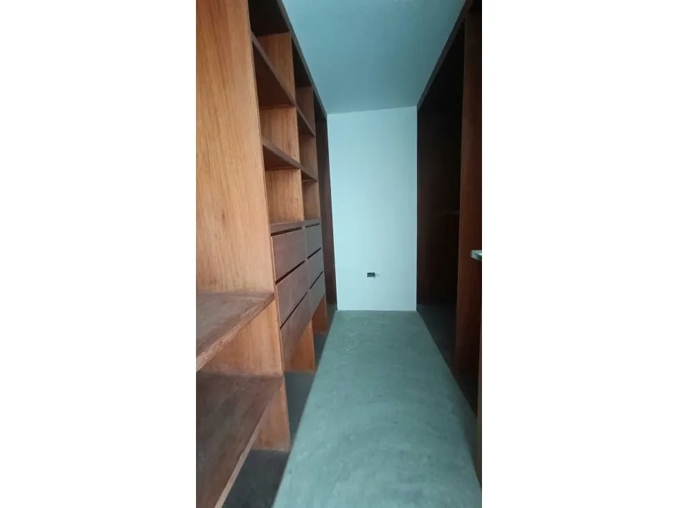 Vendo Ph duplex 354m2 Lomas de Las Mercedes 5334 - 30