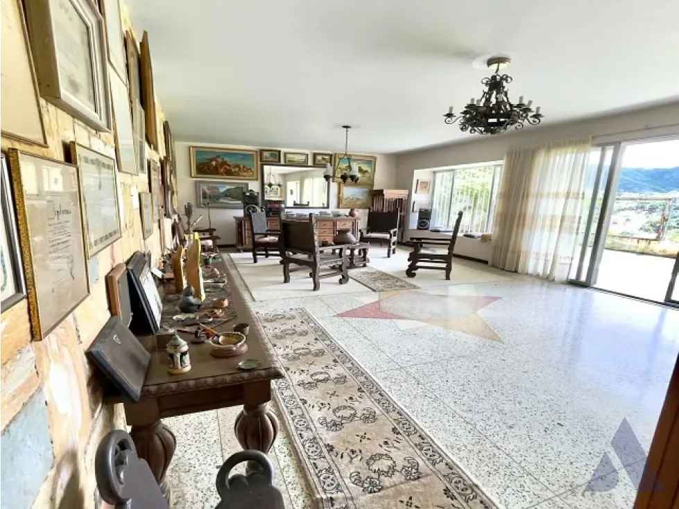 Se vende casa 311m2 Prados del Este 5137 - 23