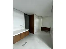 Vista 16