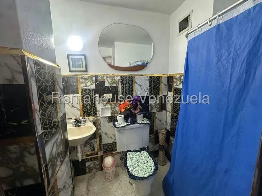 Apartamento (1 Nivel) en Venta en San Bernardino, Distrito Metropolitano - 13