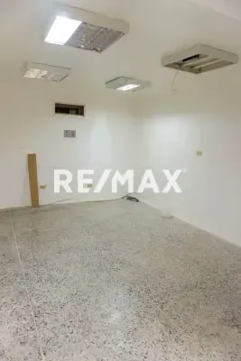 LOCAL COMERCIAL EN ALQUILER - 2
