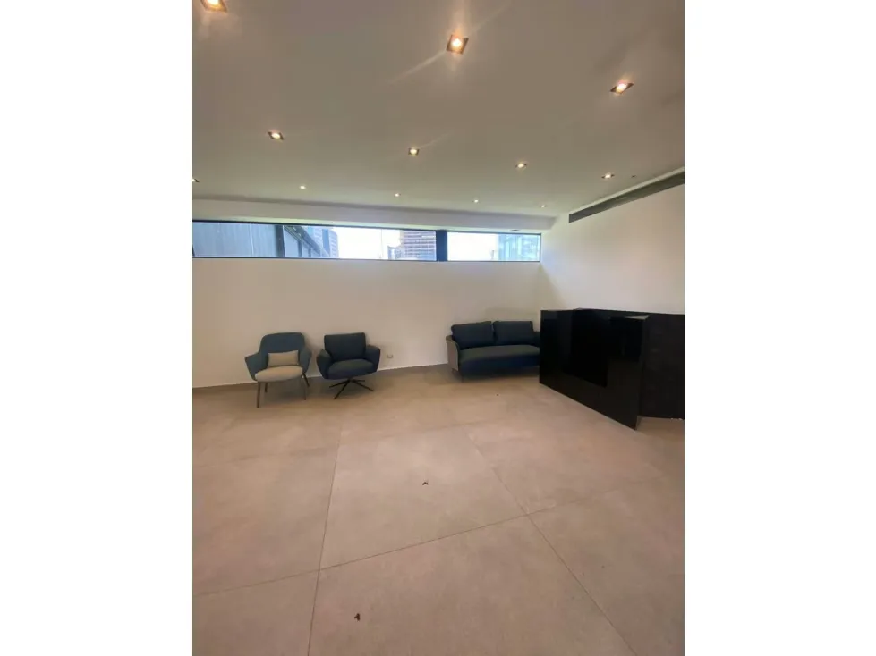 Local en venta o alquiler 310m², Calle Madrid - 3