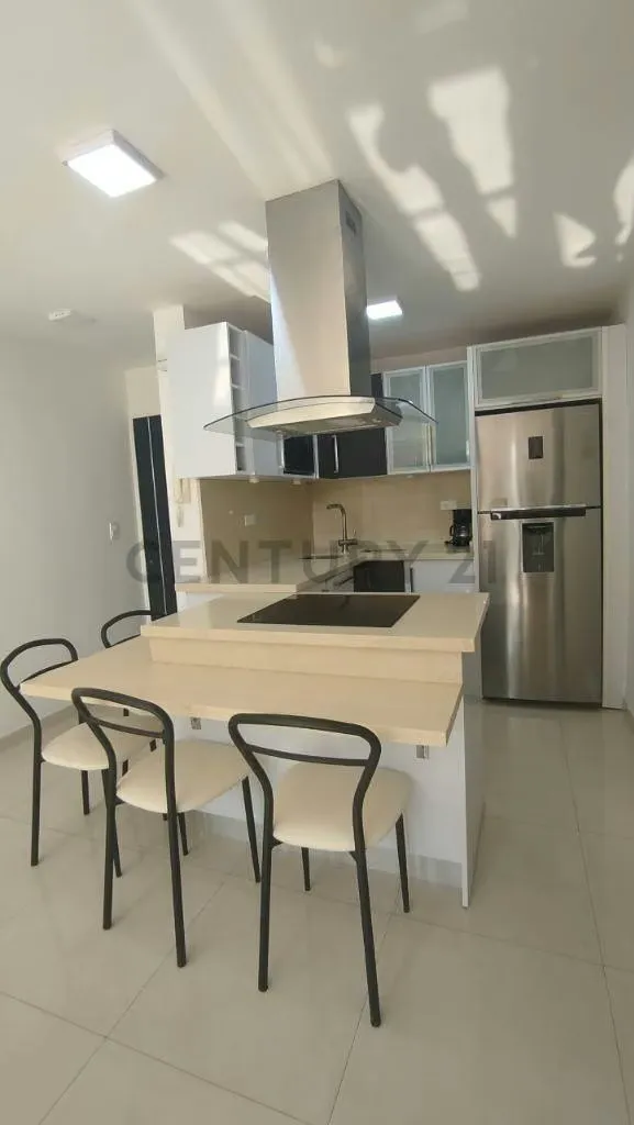 Apartamento en Alquiler Vacacional en Residencias ENTREMARES. Lecheria