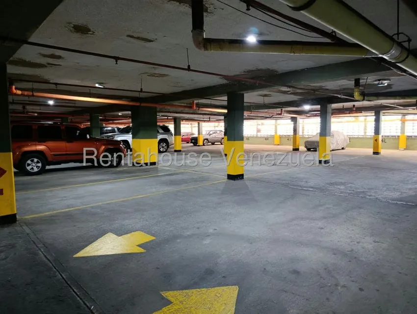 Apartamento (1 Nivel) en Venta en Porlamar, Nueva Esparta - 19