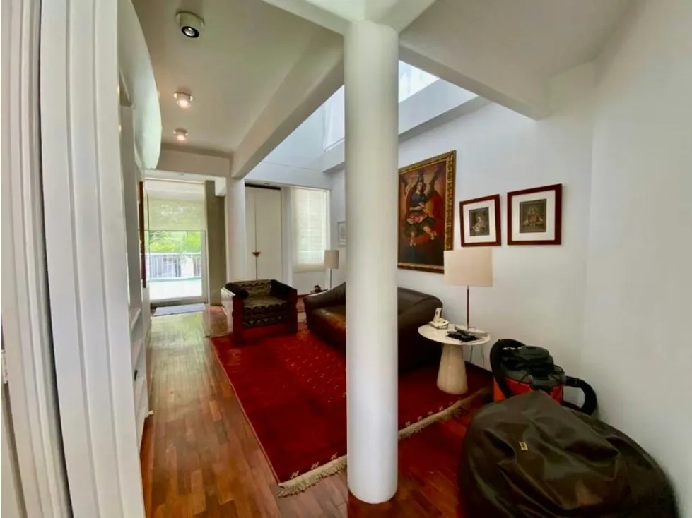 Se vende casa 529m2 5+s/8b/4p San Román - 82