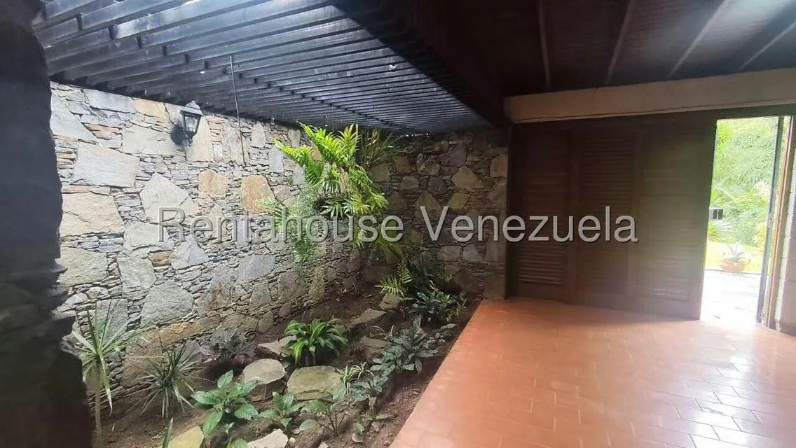 Casa (1 Nivel) en Alquiler en El Marques, Distrito Metropolitano - 3