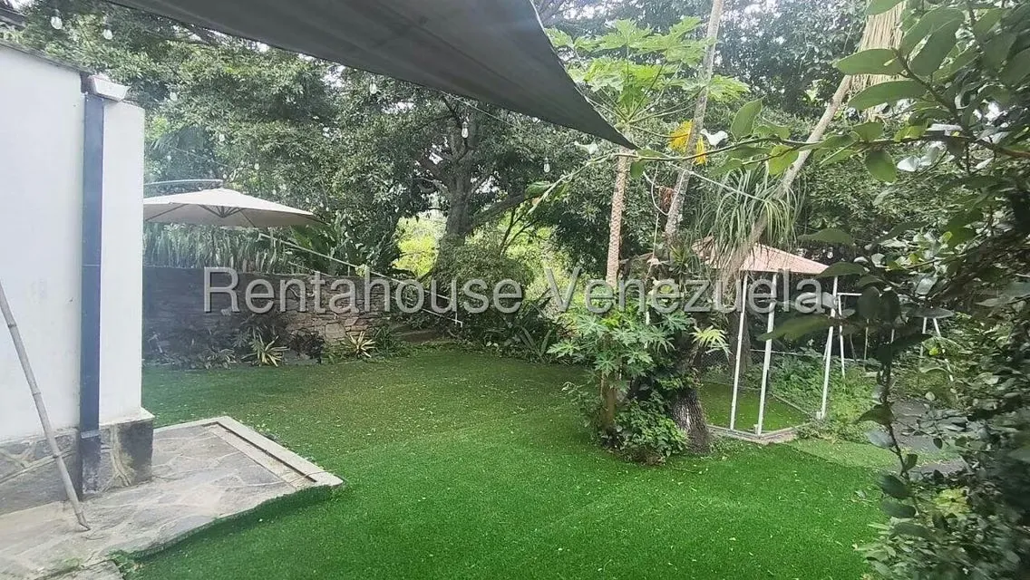 Casa (1 Nivel) en Alquiler en El Marques, Distrito Metropolitano - 26