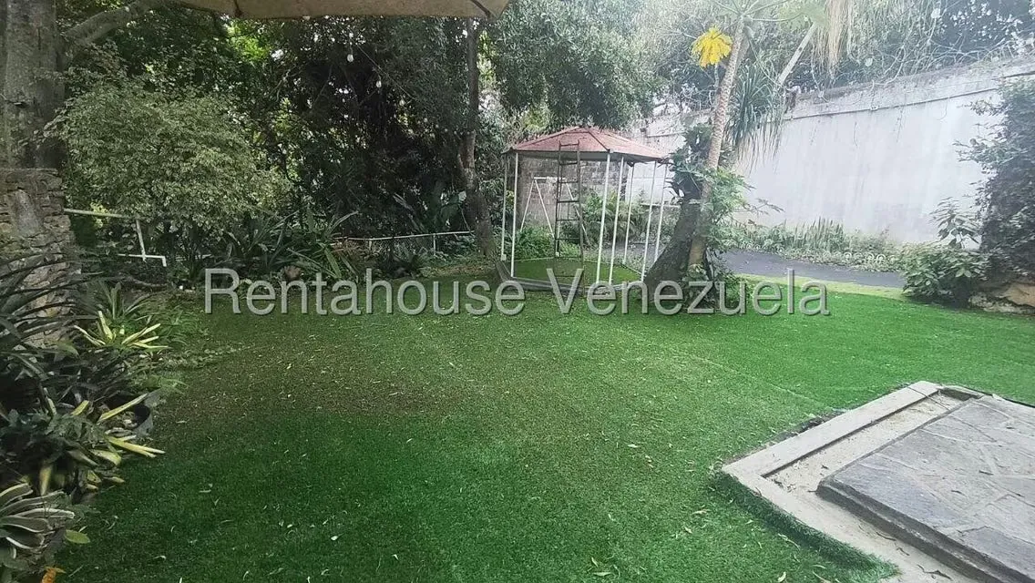 Casa (1 Nivel) en Alquiler en El Marques, Distrito Metropolitano - 27