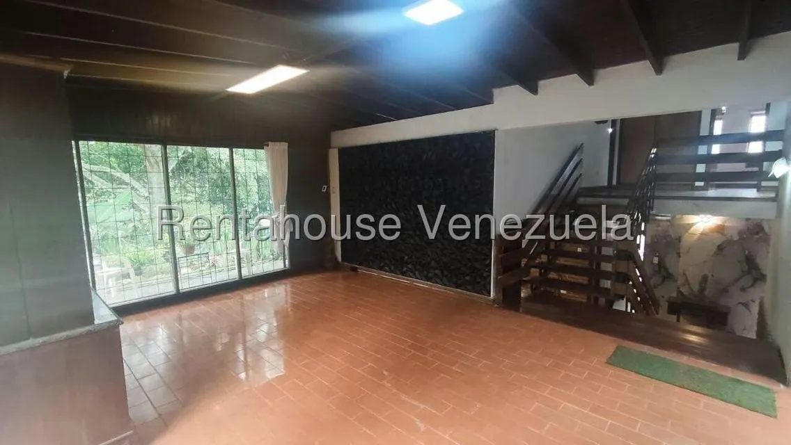 Casa (1 Nivel) en Alquiler en El Marques, Distrito Metropolitano - 6