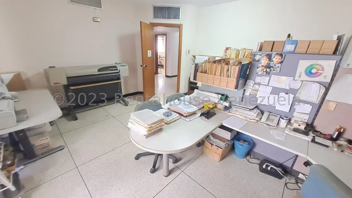 Local Comercial en Venta en Colinas de Bello Monte, Distrito Metropolitano - 28