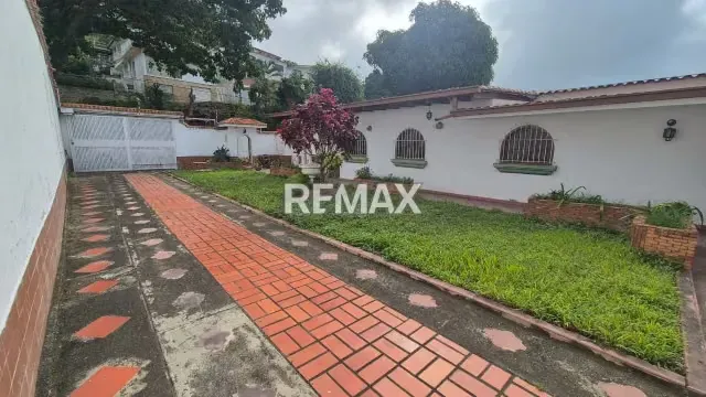 Casa en Venta en el Junquito Km 12. Precio de Oportunidad - 3