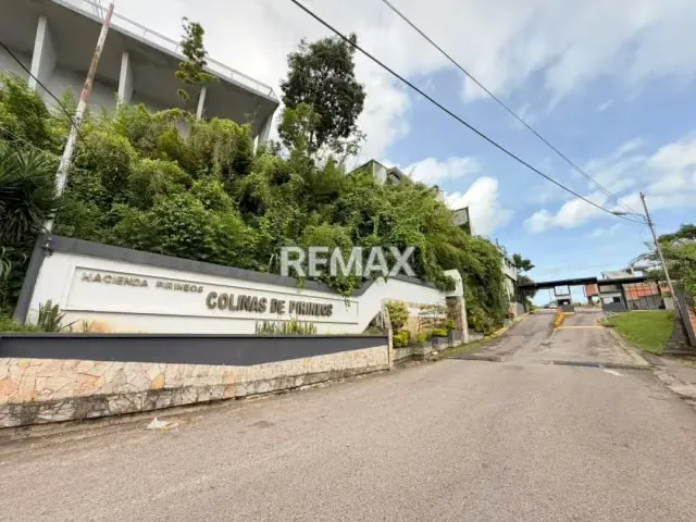 EN VENTA PARCELA EN COLINAS DE PIRINEOS