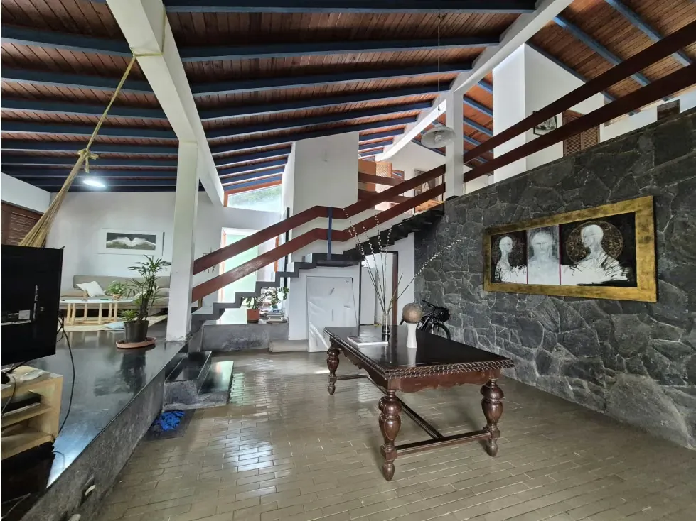 Vendo Fabulosa casa en calle cerrada 3.000m2Terreno Los Campitos 7241 - 13