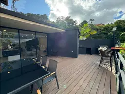 View 19