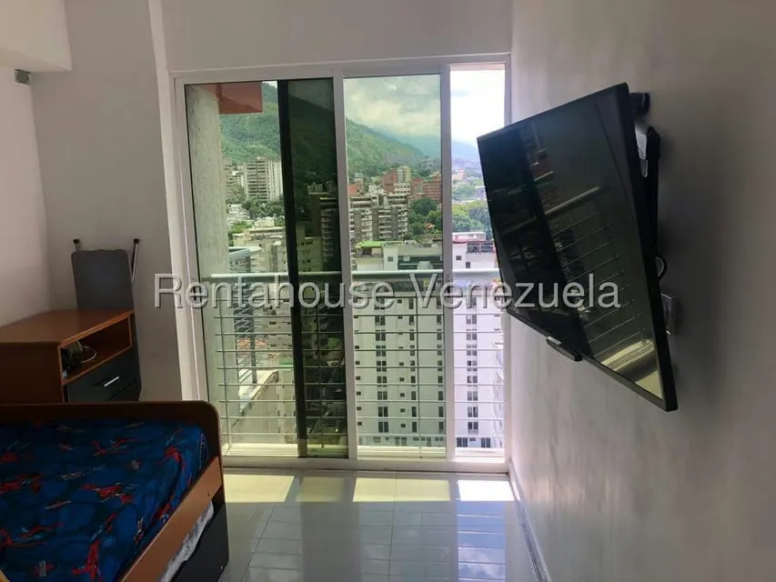 Apartamento (1 Nivel) en Alquiler en San Bernardino, Distrito Metropolitano - 13