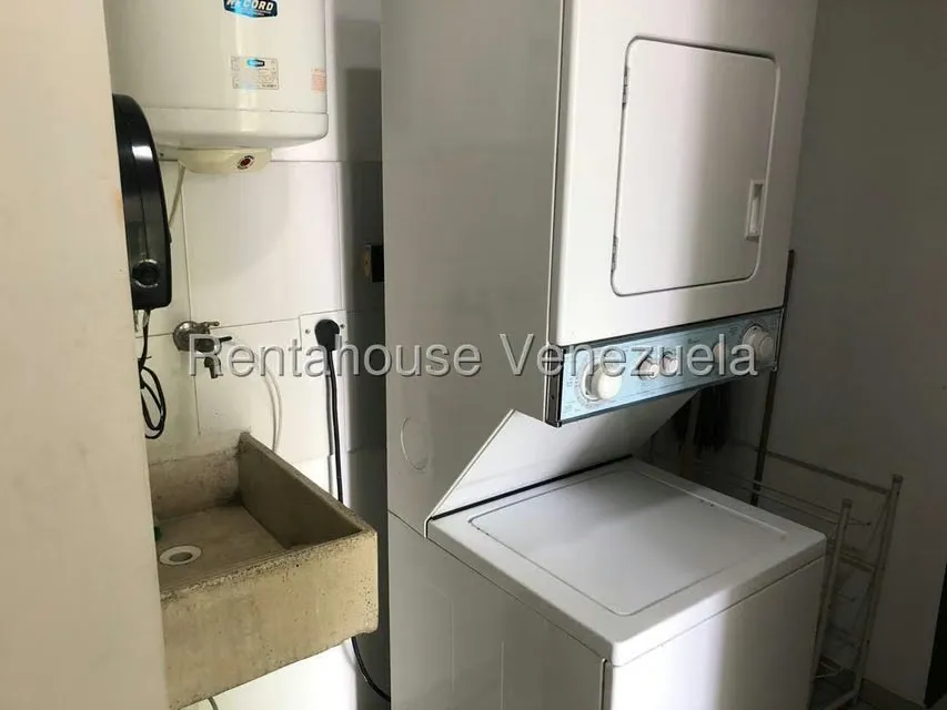 Apartamento (1 Nivel) en Alquiler en San Bernardino, Distrito Metropolitano - 15