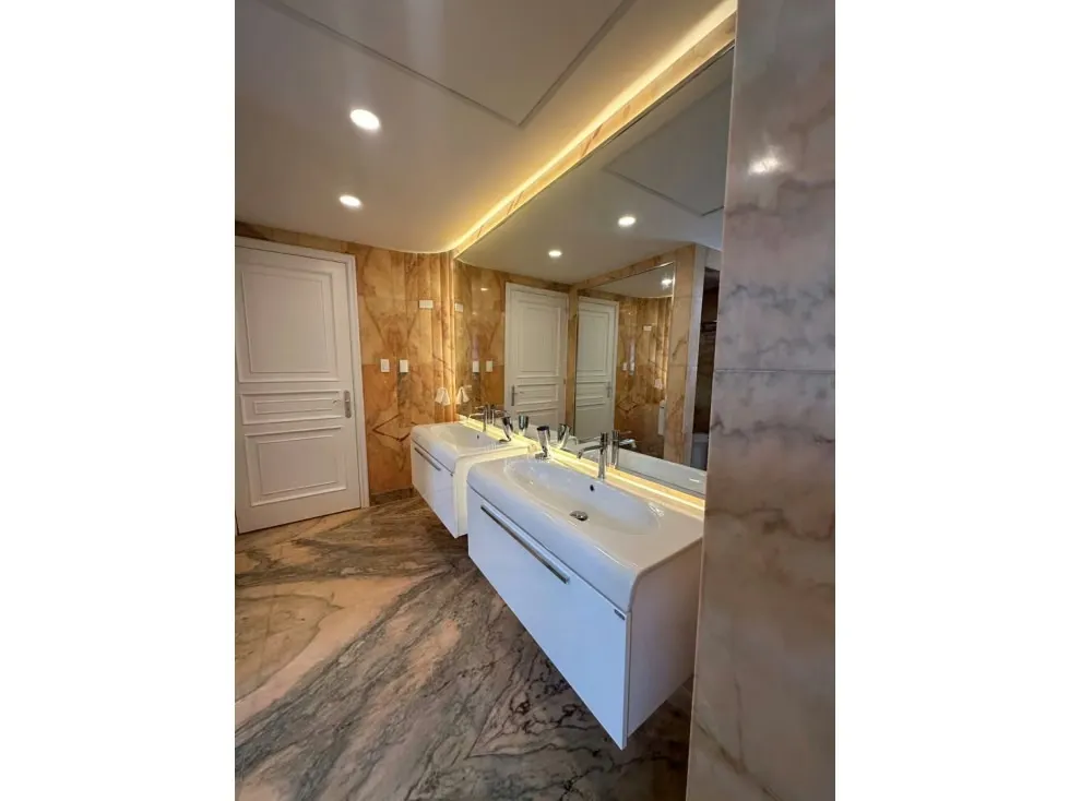 Apartamento en venta 300m², Altamira - 10