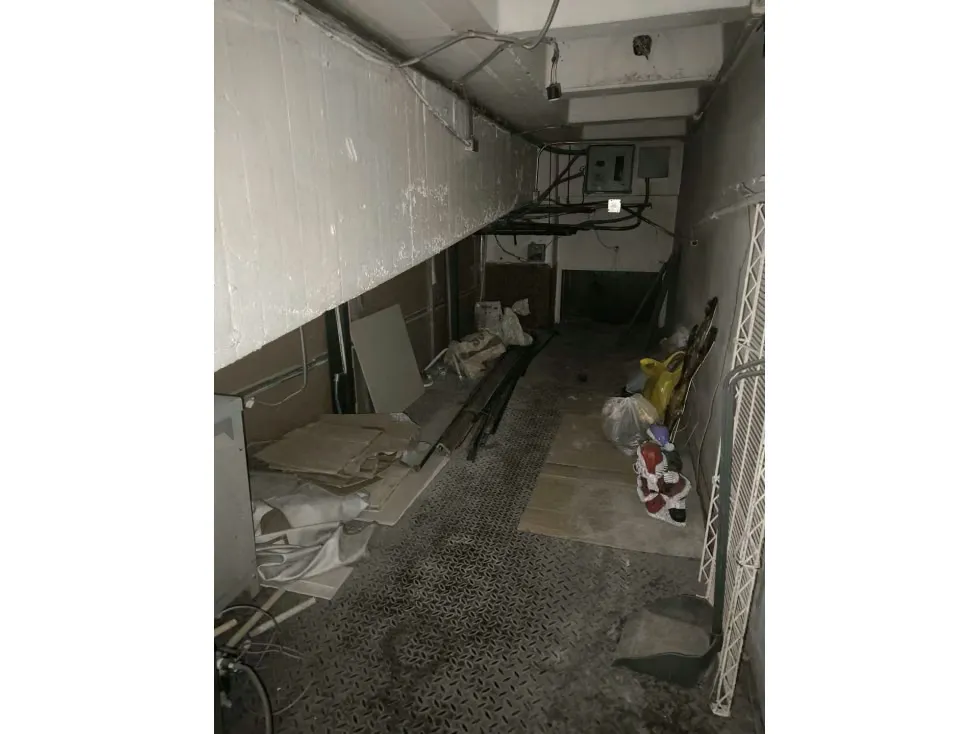 C. C. Concresa ALQUILO local 55m2 + 20m2 Mezz (mogo) - 11