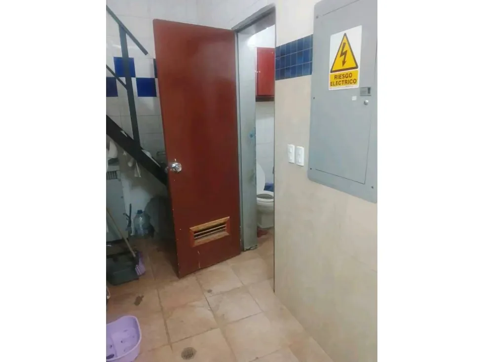 C. C. Concresa ALQUILO local 55m2 + 20m2 Mezz (mogo) - 8